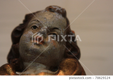 復古天使雕像 78629124