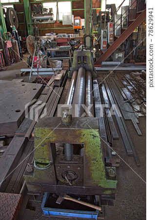 Scenery inside the ironworks 78629941