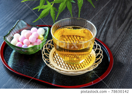 Cold Roasted Tea Cold Roasted Tea 78630142