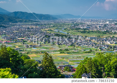 《長野縣》大風站景色・梯田和城市景觀 《長野縣》大風站景色・梯田和城市景觀 78633150