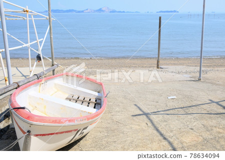 有船的海灘 有船的海灘 78634094