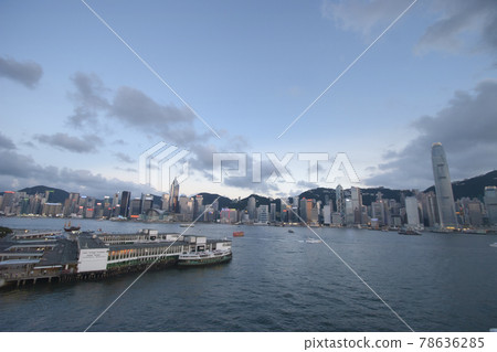 Star Ferry connects Hong Kong Island and Kowloon. 23 June 2006 Star Ferry connects Hong Kong Island and Kowloon. 23 June 2006 78636285