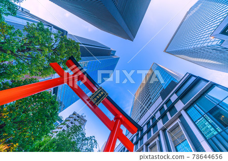 Tokyo cityscape of Japan, overlooking Nihonbashi Muromachi, the torii gate in the valley of the building, etc. 78644656