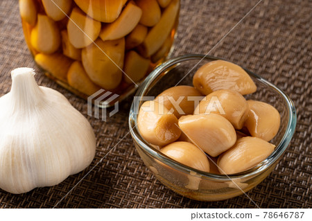 Garlic soy sauce pickles Garlic soy sauce pickles 78646787