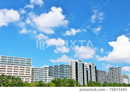 新鮮的藍天和公寓 新鮮的藍天和公寓 78653484