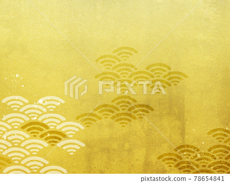 Basic Japanese style background composed of gold leaf and waves Basic Japanese style background composed of gold leaf and waves 78654841
