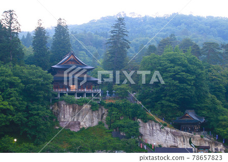 清晨福滿國藏尊恩藏寺(福島縣柳津町) 清晨福滿國藏尊恩藏寺(福島縣柳津町) 78657823