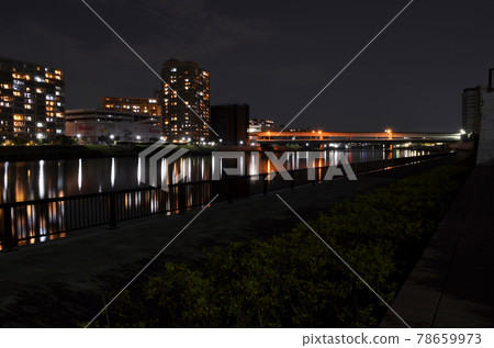 Sumida River waterside terrace (super embankment), Ogu Bridge and night view of the townscape at Nishiogu Miyamae Park, Arakawa-ku 78659973