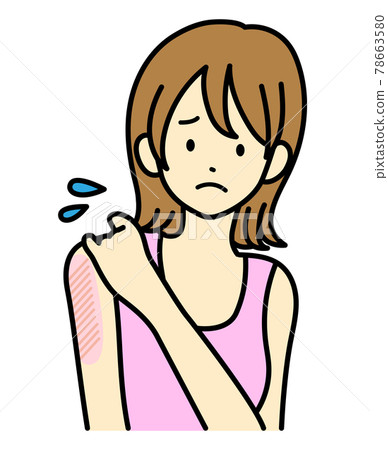 A tanned woman 78663580