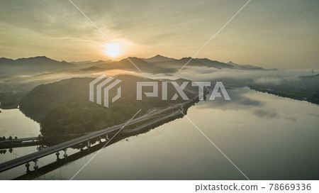 Unhae, Namhan River, Yangpyeong-gun, Gwangju, Gyeonggi-do Unhae, Namhan River, Yangpyeong-gun, Gwangju, Gyeonggi-do 78669336
