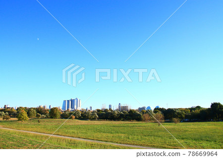 名古屋市名古屋站前的摩天大樓及其周圍環境 78669964