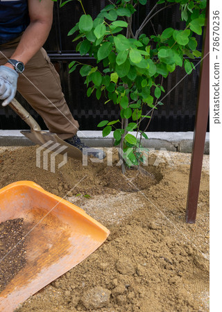 對外施工 78670236