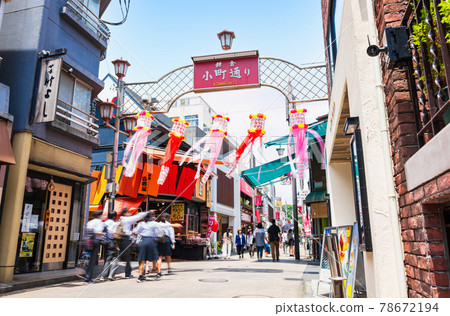 初夏鎌倉小町街 初夏鎌倉小町街 78672194