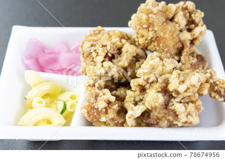美味的炸雞午餐 美味的炸雞午餐 78674956