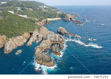 Toruma Domon, Tosashimizu City, Kochi Prefecture Toruma Domon, Tosashimizu City, Kochi Prefecture 78675291
