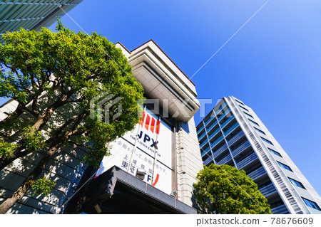 TSE: Tokyo Stock Exchange [Image of the Japanese economy] 78676609