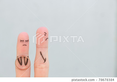 Fingers art of couple. Concept woman made an offer to get married, man refused. 78678384