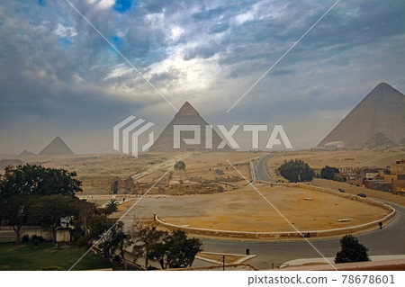 Ancient sphinx and pyramids, symbol of Egypt 78678601