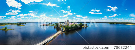 Nilo-Stolobenskaya desert, a monastery on lake Seliger, island 78682244