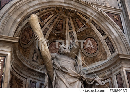 雄偉的聖彼得大教堂 78684685