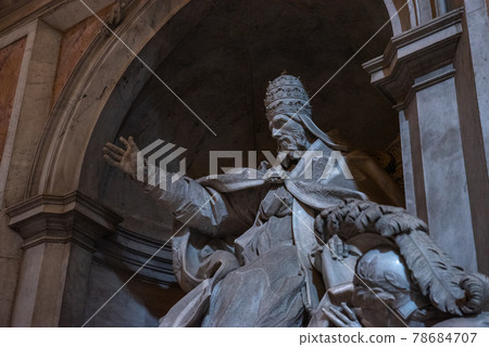 Majestic St. Peter's Basilica Majestic St. Peter's Basilica 78684707