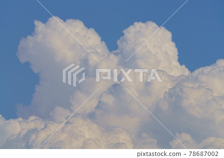 Cloud cover Cloud cover 78687002