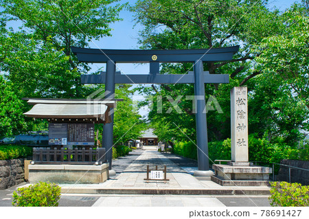 Shoin Shrine Torii, Setagaya-ku, Tokyo Shoin Shrine Torii, Setagaya-ku, Tokyo 78691427