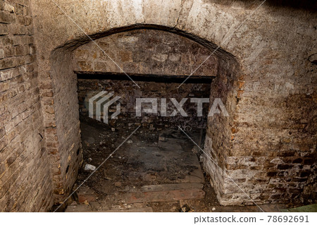 Narrow corridor in the Lutsk dungeon in Ukraine Narrow corridor in the Lutsk dungeon in Ukraine 78692691