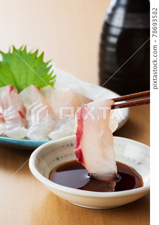 刺身 鯛魚刺身 鯛魚 居家時光 家飯 吞食 照片素材 圖片 圖庫