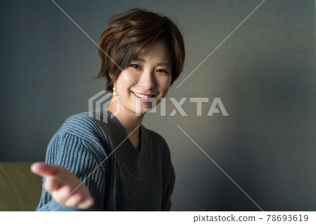 女性肖像 78693619