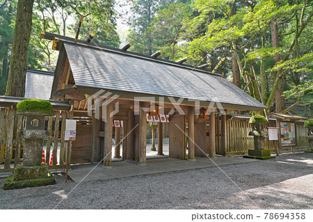 [Amen Iwato Shrine] Miyazaki Prefecture Nishiusuki-gun Takachiho-machi Iwato 78694358
