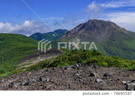 從南月山眺望的Chausu山 從南月山眺望的Chausu山 78695587