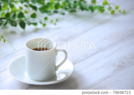 Afternoon rest with coffee 78696723