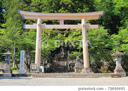 Togakushi Shrine Chusha Shiraki Otorii 78698493