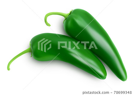 sliced jalapeno pepper isolated on white background. Green chili pepper with clipping path. Top view. Flat lay 78699348