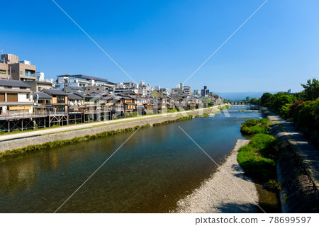 Kyoto City Kamogawa and Shijo Cityscape 78699597