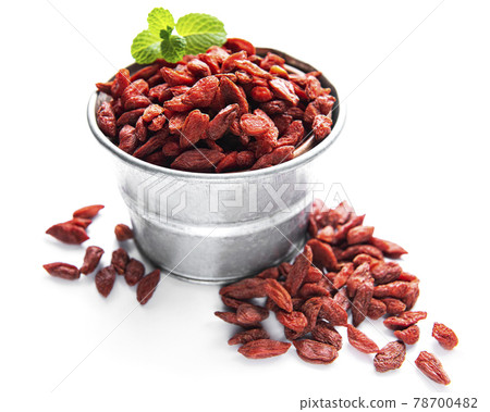 Dry red goji berries for a healthy diet. 78700482