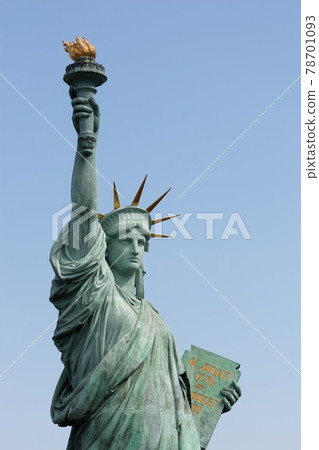 Statue of Liberty in Odaiba 78701093