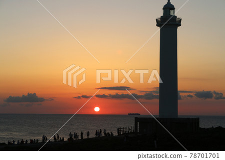 燈塔的黃昏 78701701