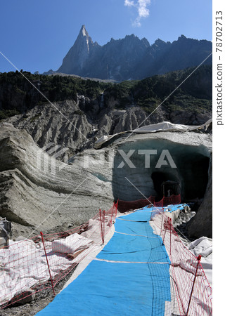 從 Mer de Glace 向 Drew 的方向看 78702713