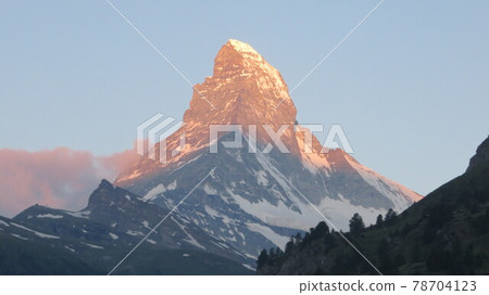 Morgen Roth of Matterhorn 78704123