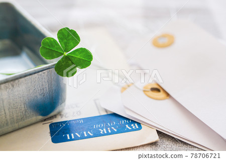 Happy four-leaf clover image material Happy four-leaf clover image material 78706721