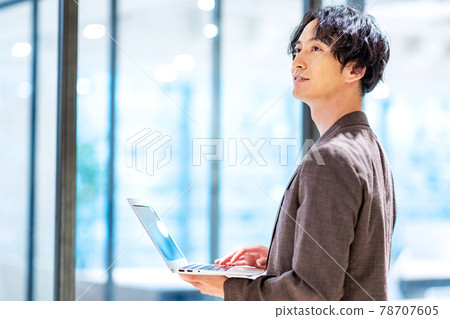 Male engineer shooting cooperation "+ SHIFT NOGIZAKA" 78707605