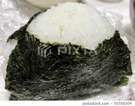 A little fat rice ball 78708304