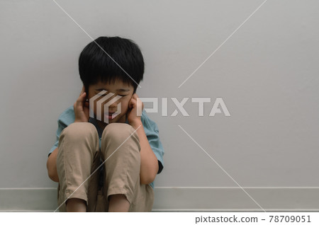 A lonely boy A lonely boy 78709051