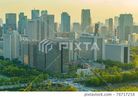 [Tokyo cityscape] Kasumigaseki and Nagatacho direction city evening view 78717258