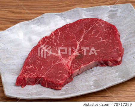 臀部牛排肉 78717299