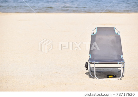 沙灘上的椅子 78717620