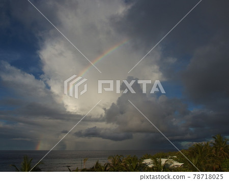 Rainbow after Scall in Maldives Rainbow after Scall in Maldives 78718025
