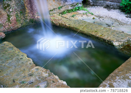 Spring water of Kakinohana Hija in Nanjo City, Okinawa Prefecture, which was selected as one of the 100 best waters 78718826
